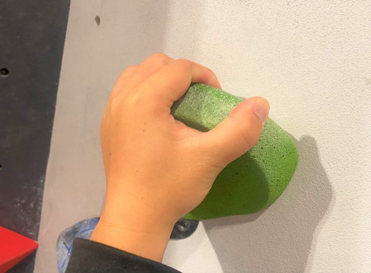 Read more about the article 3 Simple Exercises to Improve your Grip for Bouldering